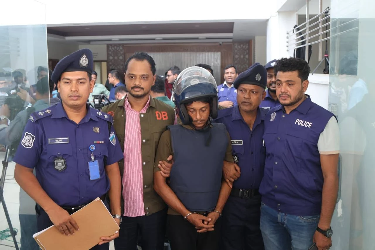 আনোয়ারায় চাঞ্চল্যকর মা-মেয়ে হত্যা মামলার রহস্য উদঘাটন: প্রধান আসামি গ্রেফতার