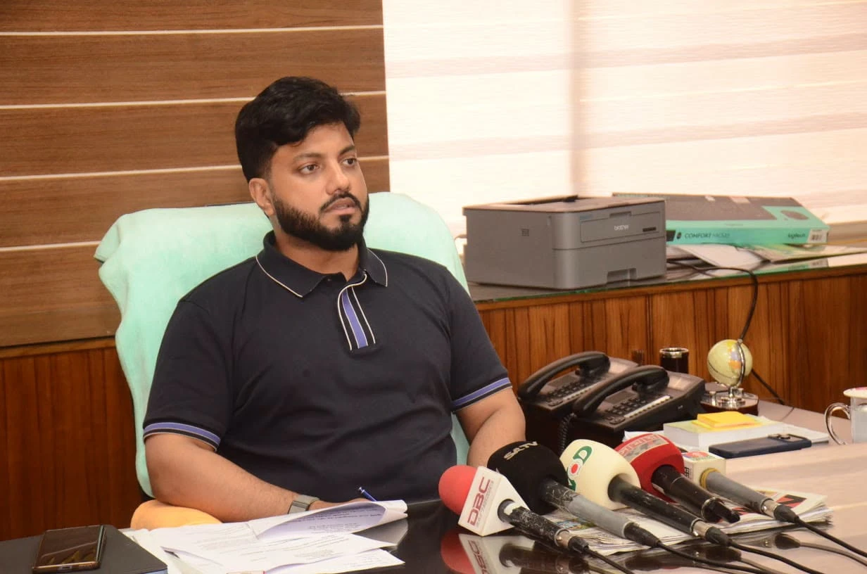 জুলাই-আগস্ট গণঅভ্যুত্থান ঘিরে ধারাবাহিক কর্মসূচি ঘোষণা প্রতিমন্ত্রী ইশরাক হোসেন