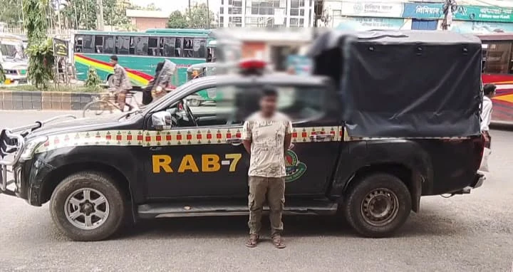 চট্টগ্রাম চান্দগাঁওয়ে শিশু ধর্ষণ মামলার প্রধান আসামি গ্রেফতার