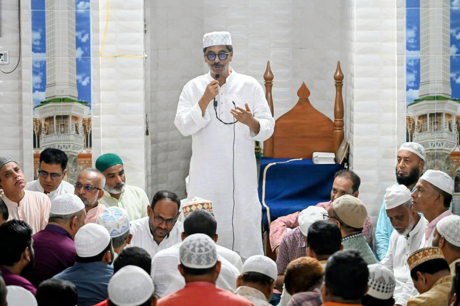 বেগম খালেদা জিয়ার জন্মবার্ষিকী উপলক্ষ্যে দোয়া মাহফিলে মন্ত্রী-প্রতিমন্ত্রী