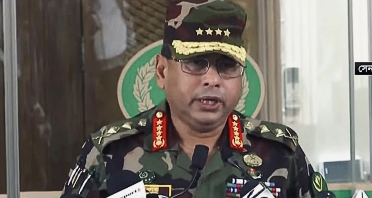 যে বার্তা দিলেন সেনাপ্রধান জেনারেল ওয়াকার-উজ-জামান